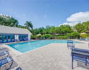 7050 Barrington Circle - Photo Thumbnail 30