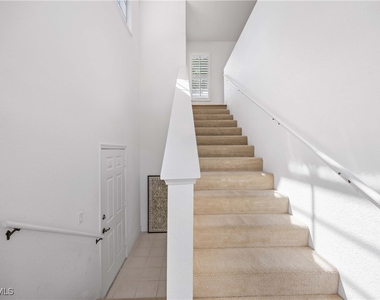 7050 Barrington Circle - Photo Thumbnail 2
