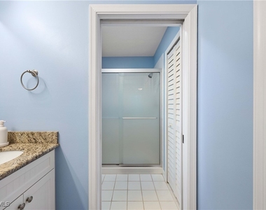 7050 Barrington Circle - Photo Thumbnail 21