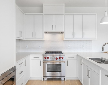850 Central Avenue - Photo Thumbnail 5