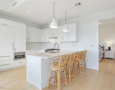 850 Central Avenue - Photo Thumbnail 4