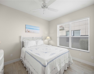 6542 Marbella Drive - Photo Thumbnail 22
