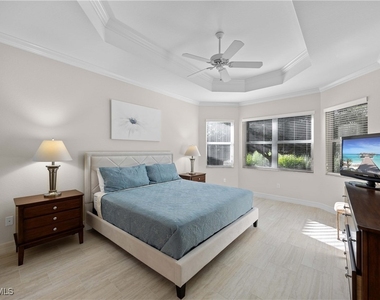 6542 Marbella Drive - Photo Thumbnail 17