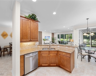 6542 Marbella Drive - Photo Thumbnail 14