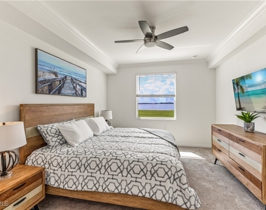 43020 Greenway Boulevard - Photo Thumbnail 7