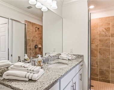 43020 Greenway Boulevard - Photo Thumbnail 8