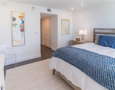 10701 Gulf Shore Drive - Photo Thumbnail 18
