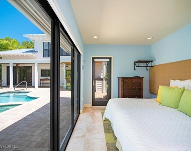 354 1st Avenue N - Photo Thumbnail 22