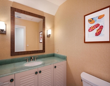354 1st Avenue N - Photo Thumbnail 14