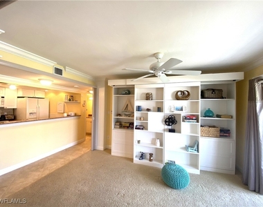 555 Park Shore Drive - Photo Thumbnail 12