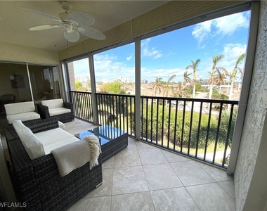 555 Park Shore Drive - Photo Thumbnail 24