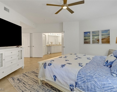 450 Bayfront Place - Photo Thumbnail 12