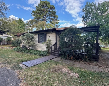18121 Atkinson Lane - Photo Thumbnail 25