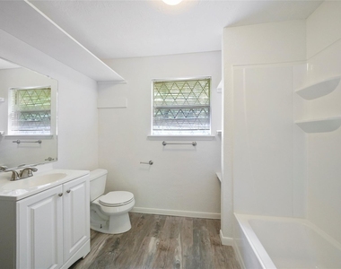 18121 Atkinson Lane - Photo Thumbnail 23