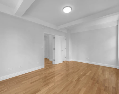 20 Park Avenue, Unit 008c - Photo Thumbnail 6