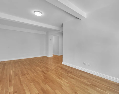 20 Park Avenue, Unit 008c - Photo Thumbnail 3