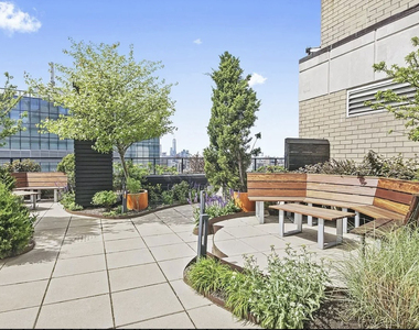 401 East 34th Street, Unit N12a - Photo Thumbnail 6
