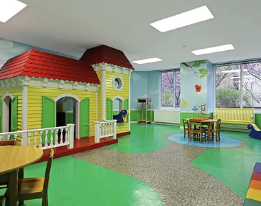 240 East 39th Street, Unit 7e - Photo Thumbnail 4