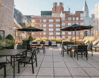245 East 40th Street, Unit 21a - Photo Thumbnail 18