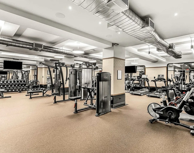 307-310 East 44th Street, Unit 1705 - Photo Thumbnail 13