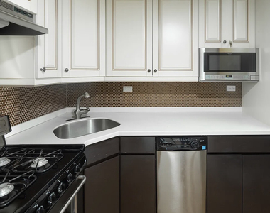 417 East 57th Street, Unit 16d - Photo Thumbnail 2