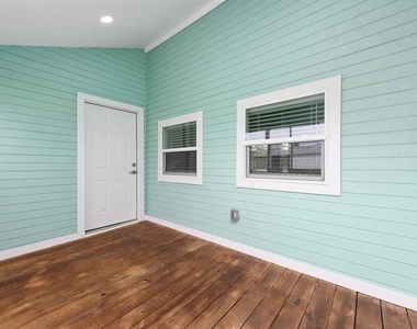 4955 Old Lucerne Park Road - Photo Thumbnail 12