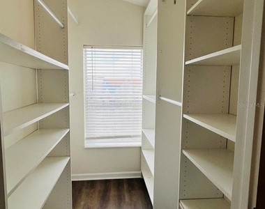 101 Palm Harbor Parkway - Photo Thumbnail 10
