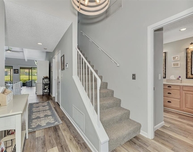 3141 Heatherwood Lane - Photo Thumbnail 8