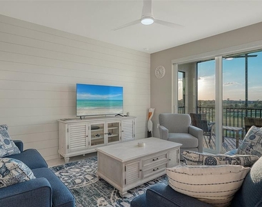 17655 Opal Sand Drive - Photo Thumbnail 8