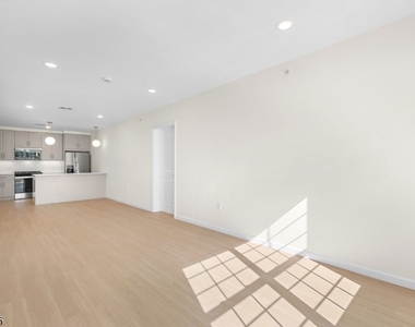 70 Ridgedale Ave - Photo Thumbnail 6