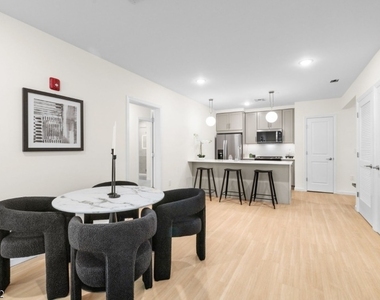 70 Ridgedale Ave - Photo Thumbnail 12