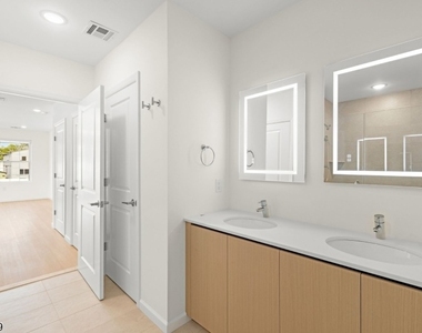 70 Ridgedale Ave - Photo Thumbnail 13