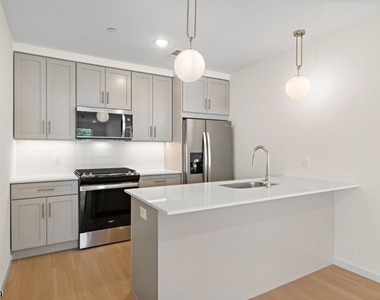 70 Ridgedale Ave - Photo Thumbnail 2