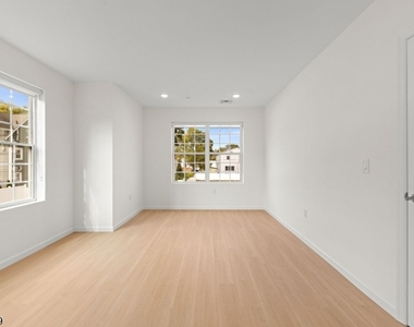 70 Ridgedale Ave - Photo Thumbnail 1