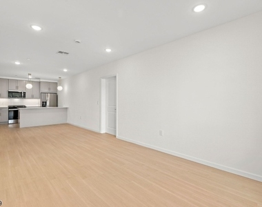 70 Ridgedale Ave - Photo Thumbnail 9