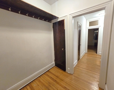 24-31 41st Street - Photo Thumbnail 11