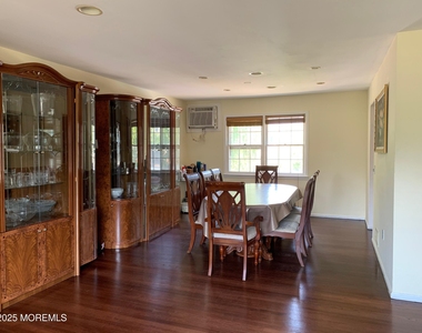7 Elinore Avenue - Photo Thumbnail 2
