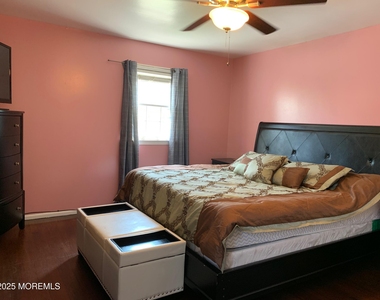 7 Elinore Avenue - Photo Thumbnail 3