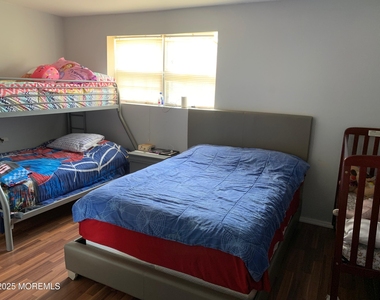 7 Elinore Avenue - Photo Thumbnail 6