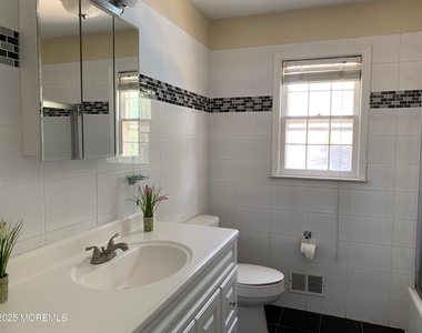 7 Elinore Avenue - Photo Thumbnail 4