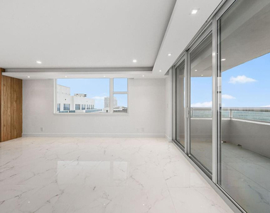 545 S Fort Lauderdale Beach Boulevard - Photo Thumbnail 6