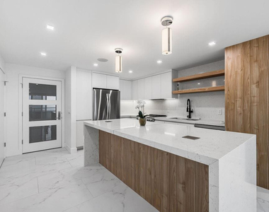 545 S Fort Lauderdale Beach Boulevard - Photo Thumbnail 1