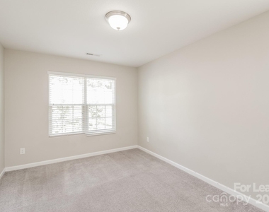 8427 Paw Valley Lane - Photo Thumbnail 10
