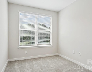 4010 Waiting Street - Photo Thumbnail 10