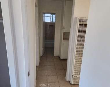 15718 1/2 Larch Avenue - Photo Thumbnail 9