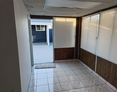 15718 1/2 Larch Avenue - Photo Thumbnail 14