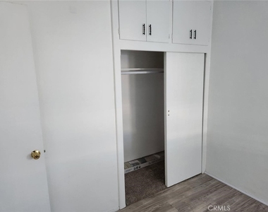 15718 1/2 Larch Avenue - Photo Thumbnail 8