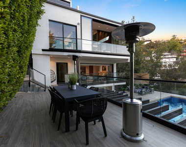 8514 Franklin Avenue - Photo Thumbnail 23
