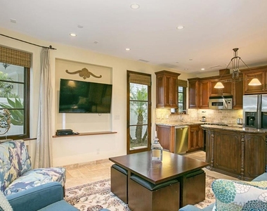 1150 Pine St - Photo Thumbnail 8