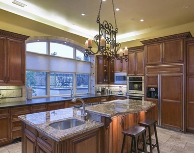 1150 Pine St - Photo Thumbnail 26